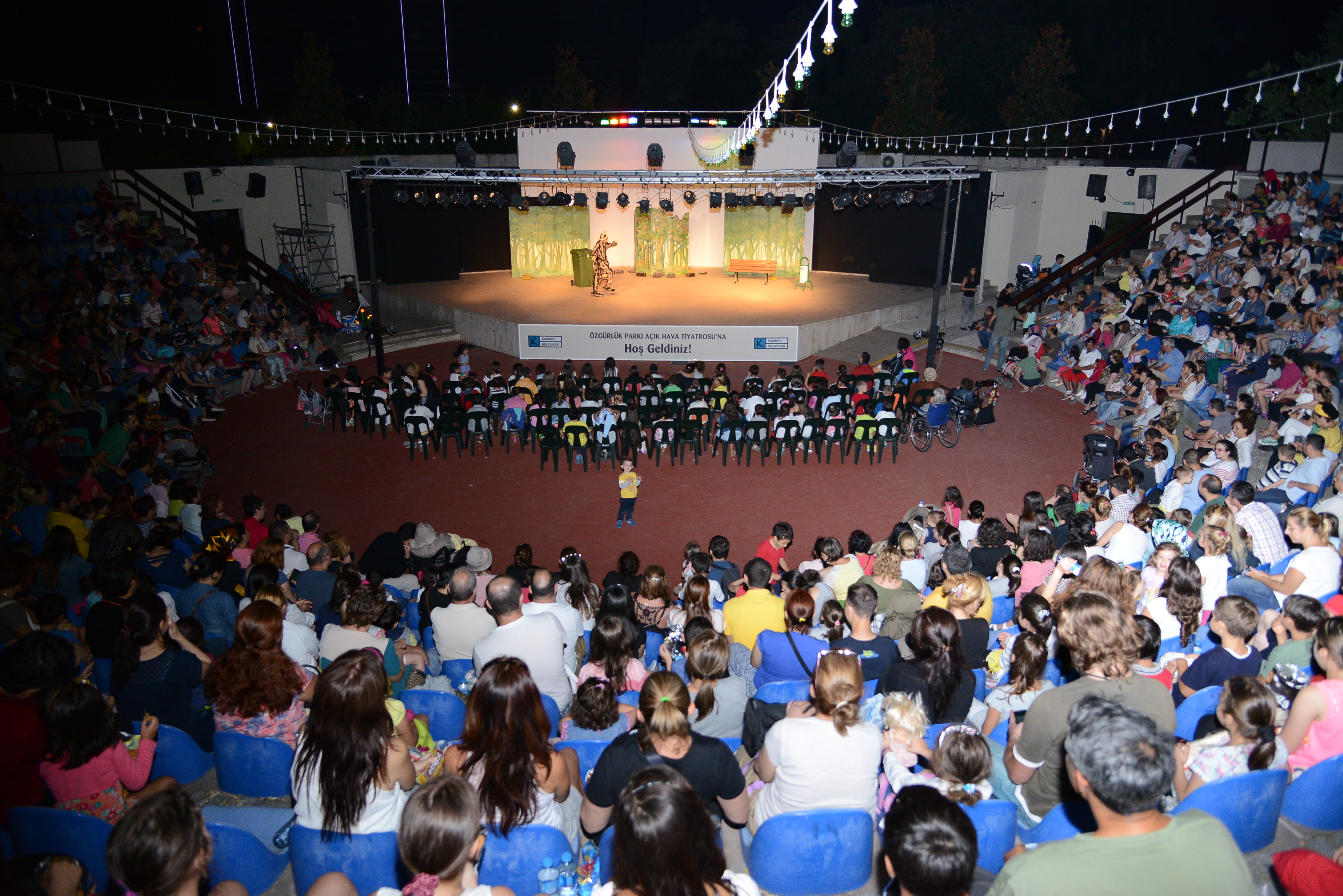 16. Kadıköy Belediyesi Çocuk Tiyatro Festivali başlıyor. ile ilgili görsel sonucu